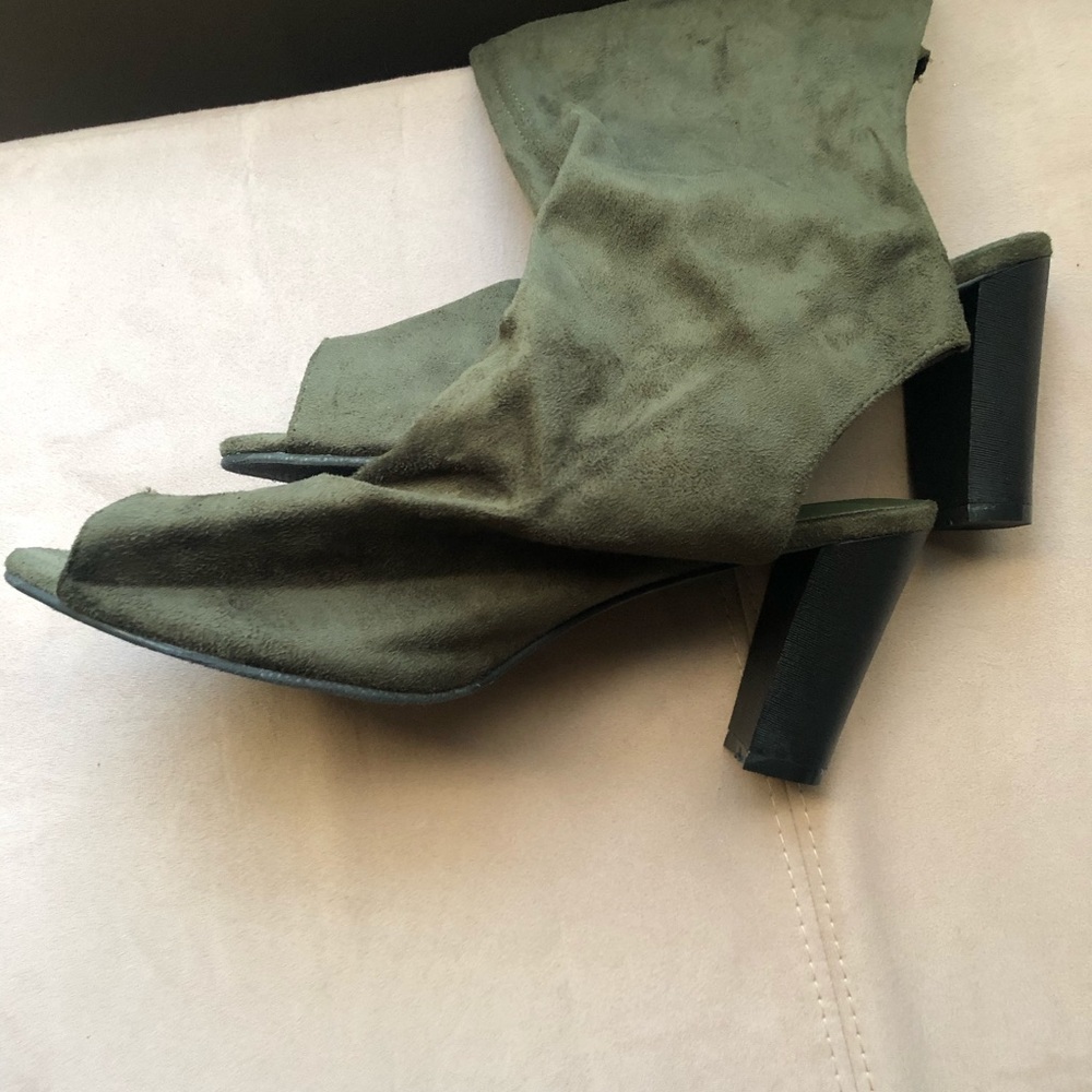 Suede Peep Toe Heel Out knee High Heels size 12